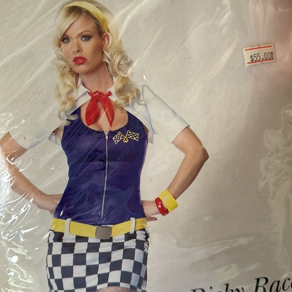 Risky Racer Costume - Picture 2 of 7